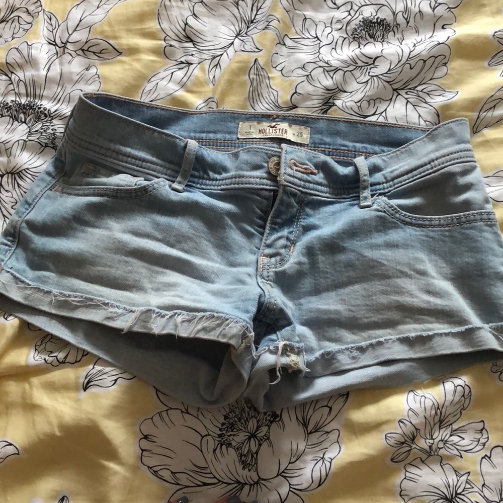 Hollister shorts